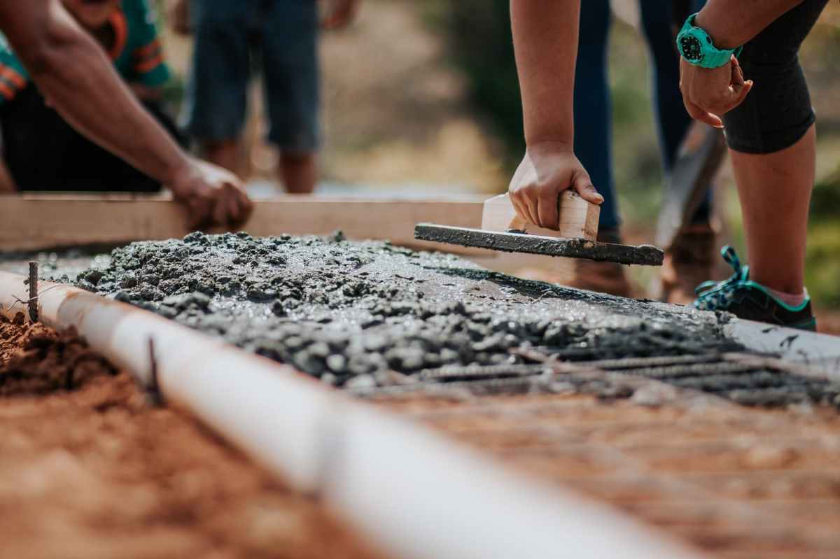 The Ultimate Guide to Hiring a Home Builder